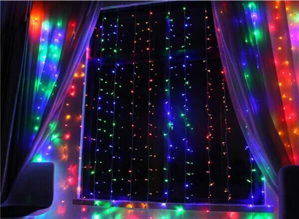 Solar curtain string lights 4