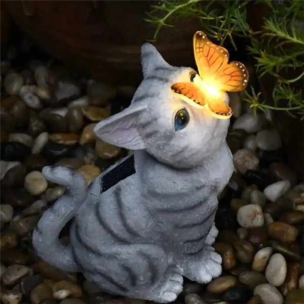 cat solar light 1